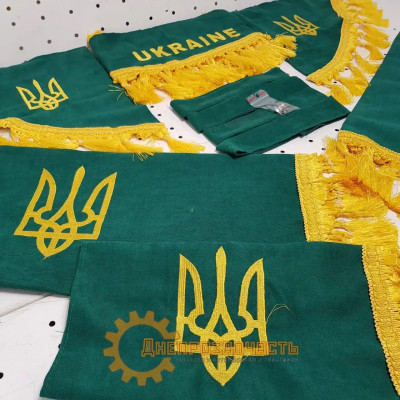 Штори (зелені) МК ЮМЗ,МТЗ з написом "Украина"