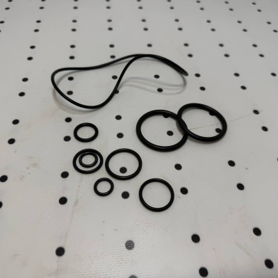 Набор резиновых уплотнений масляного бака и фильтра раздельно агрегатной системы МТЗ-80, 82 TDX Premium